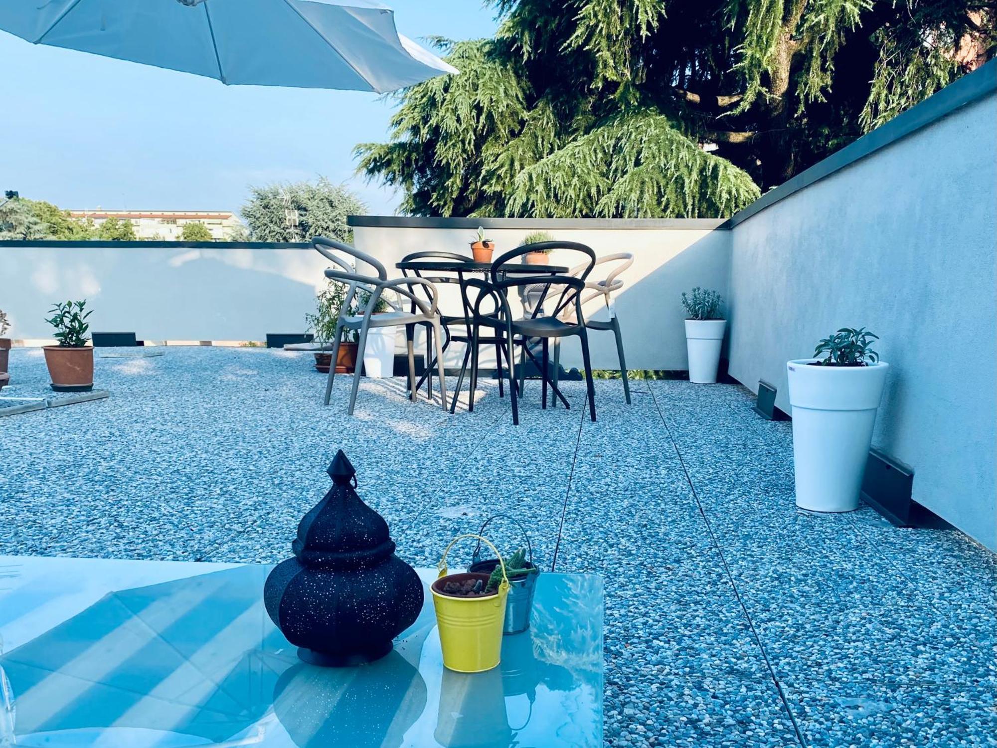 The Luxory Cat Bed and Breakfast Milano Exteriör bild