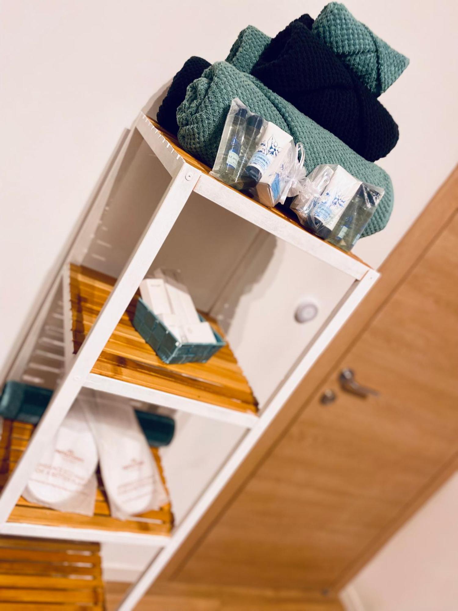 The Luxory Cat Bed and Breakfast Milano Exteriör bild
